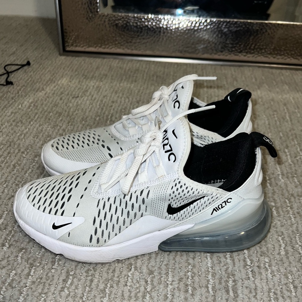 Nike Air Max 270